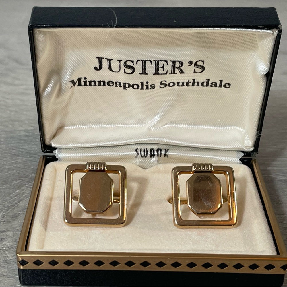Vintage SWANK Gold Geometric Cuff Links with original box